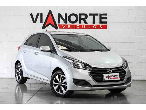 HYUNDAI HB20 1.6 COMFORT PLUS 16V FLEX 4P MANUAL HYUNDAI HB20 1.6 COMFORT PLUS 16V FLEX 4P MANUAL